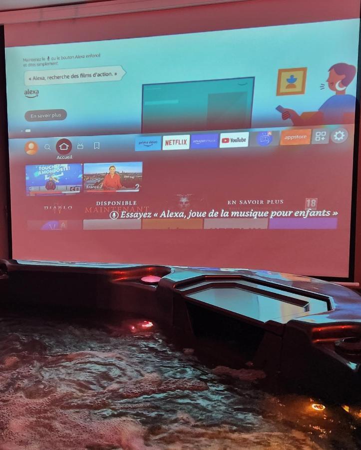 Suite Prestige Logement Neuf Avec Spa Et Ecran De Cinema En Rez De Jardin Colmar Extérieur photo